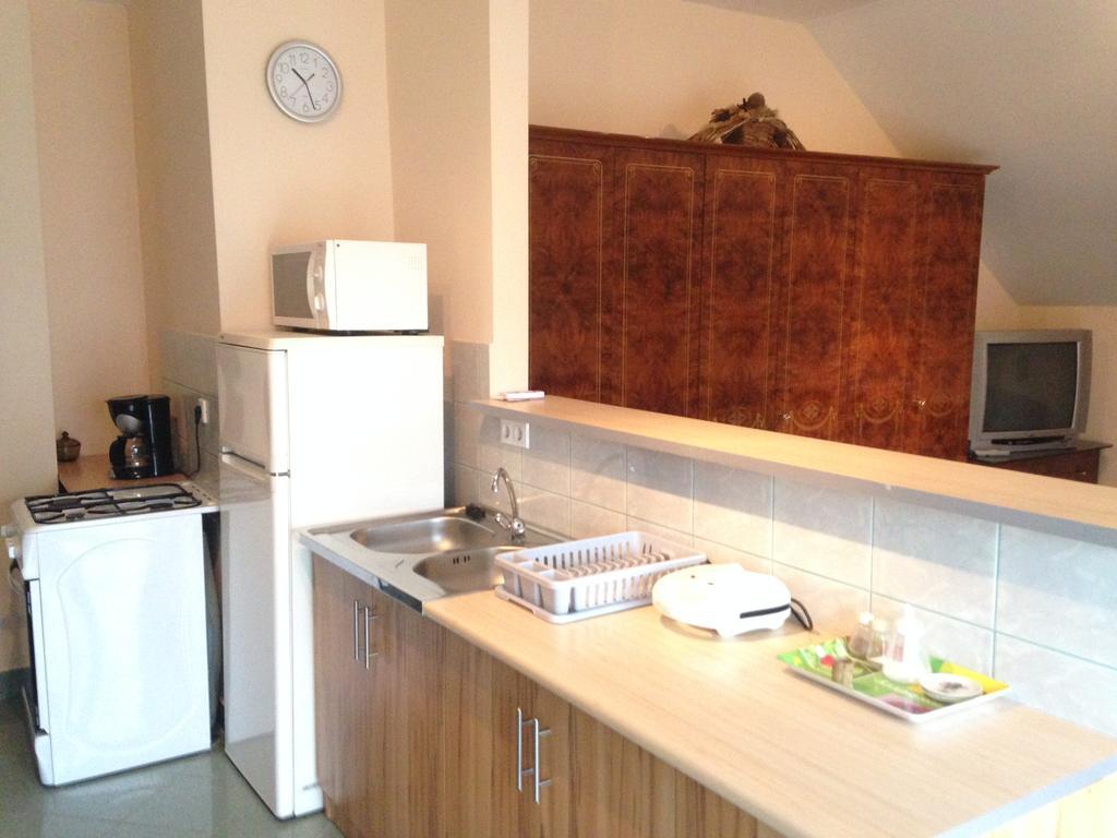 Szeman Kis Apartmanok Harkany Ngoại thất bức ảnh